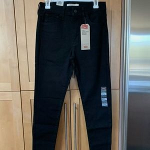 NWT Levis 720 High-Rise Super Skinny Jeans Size 8L